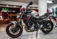 Load image into Gallery viewer, Kawasaki Z650 Stickers Kit - 004 - H2 Stickers - Worldwide