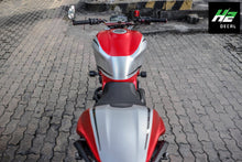 Load image into Gallery viewer, Ducati Monster 821 Stickers Kit - 004