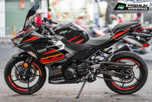 Load image into Gallery viewer, Kawasaki Ninja 400 Stickers Kit - 008 - H2 Stickers - Worldwide