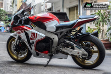 Load image into Gallery viewer, Honda CBR1000RR Stickers Kit - 012 - H2 Stickers - Worldwide