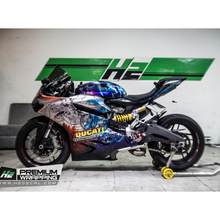 Load image into Gallery viewer, Ducati Panigale Stickers Kit - 026 - H2 Stickers - Worldwide