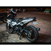 Load image into Gallery viewer, Yamaha Exciter 150 (Y15ZR) Stickers Kit - 039 - H2 Stickers - Worldwide